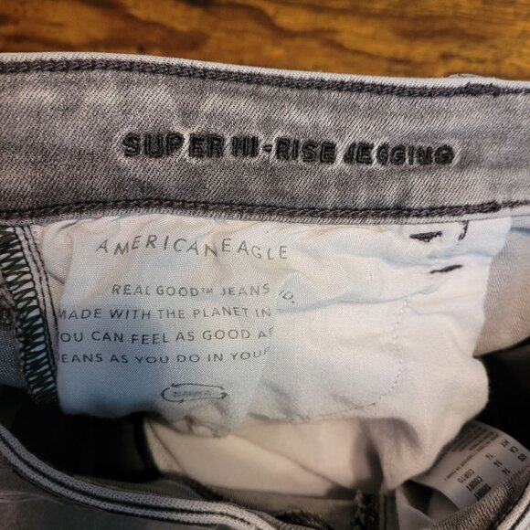 American Eagle Jeans 14 S Next Level Stretch Super Hi Rise Jegging Gray Wash - Picture 4 of 9